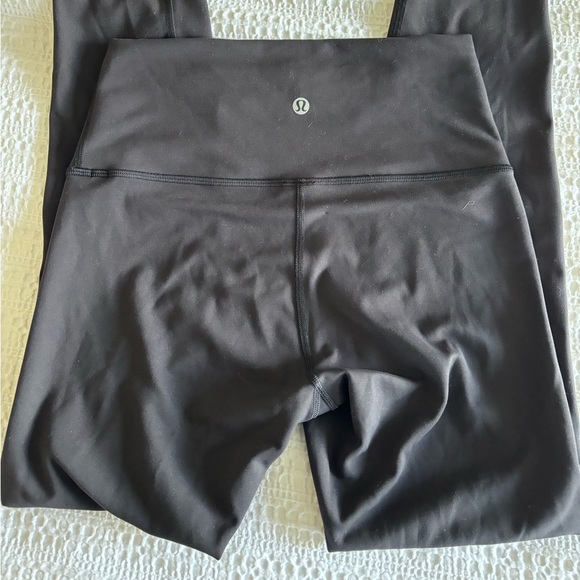 Lululemon leggings - Picture 1 of 3